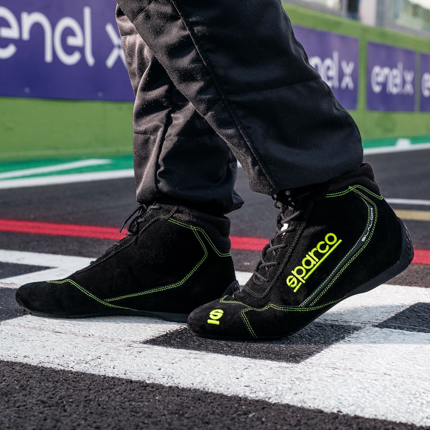 SLALOM SHOES
