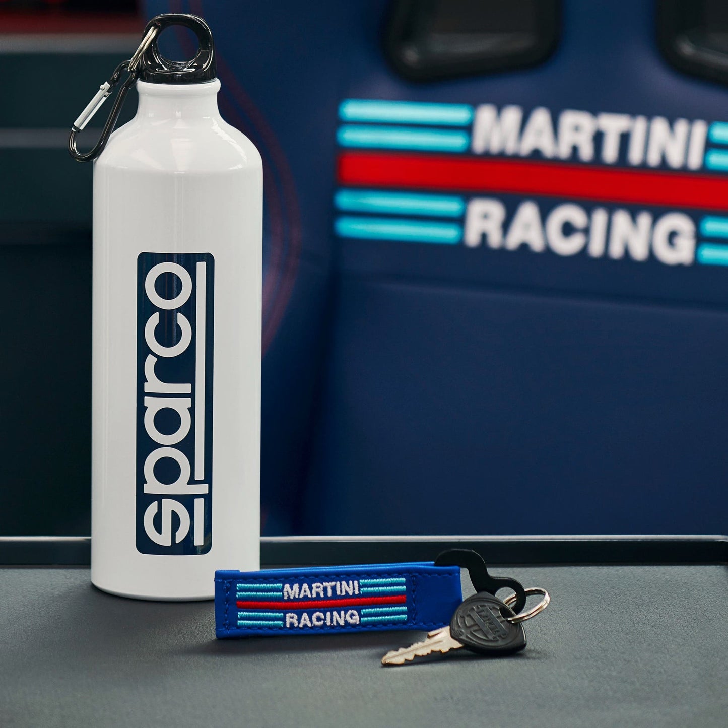 LEATHER KEYCHAIN MARTINI RACING